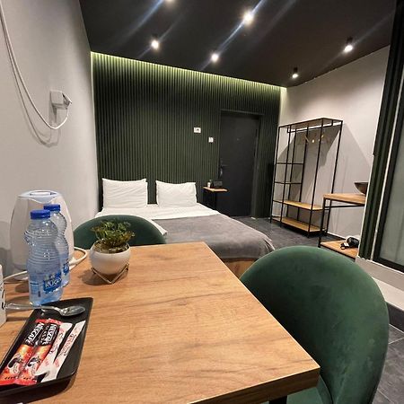 Central M - 5 Apartments 斯科普里 外观 照片