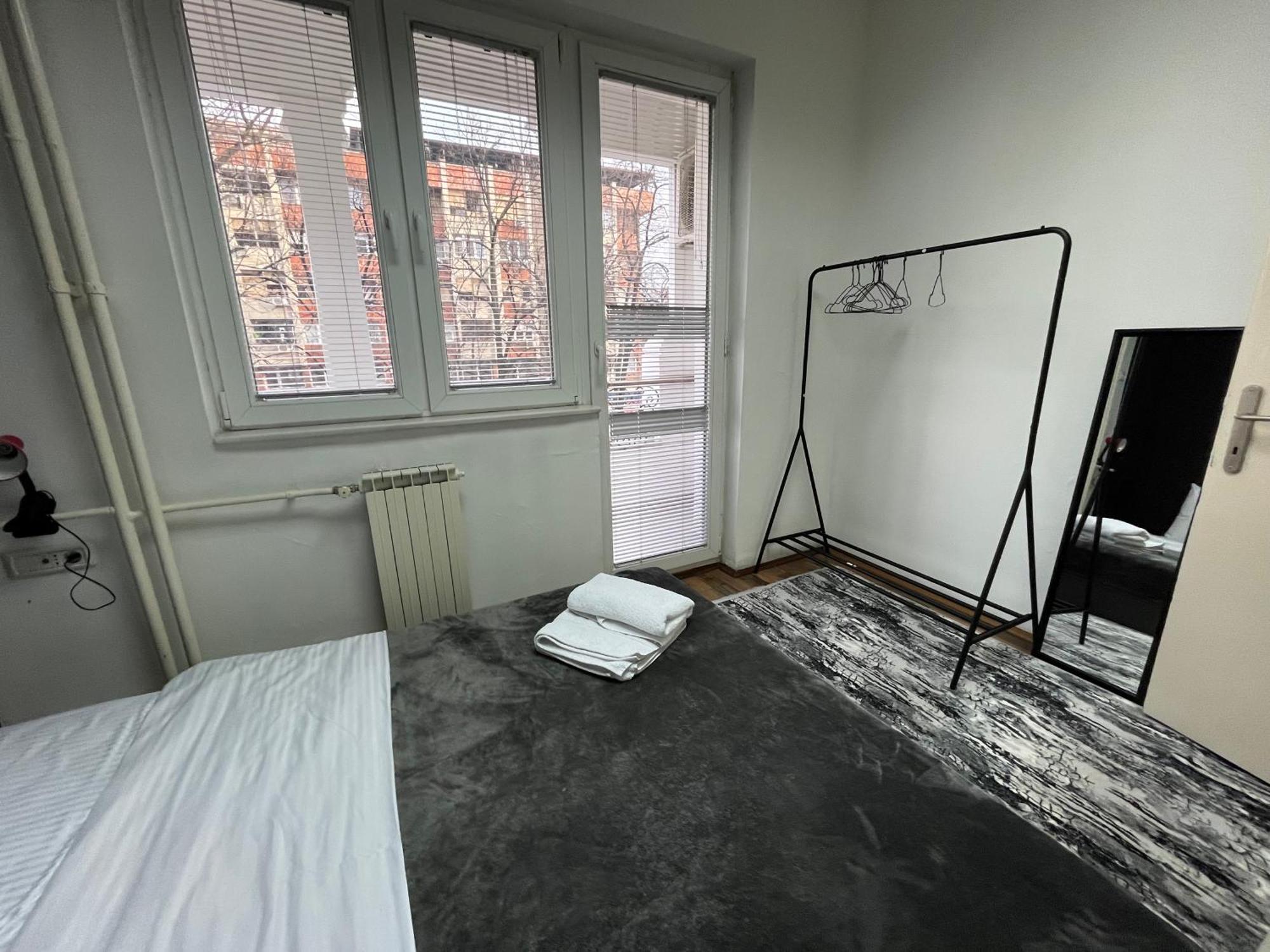Central M - 5 Apartments 斯科普里 外观 照片