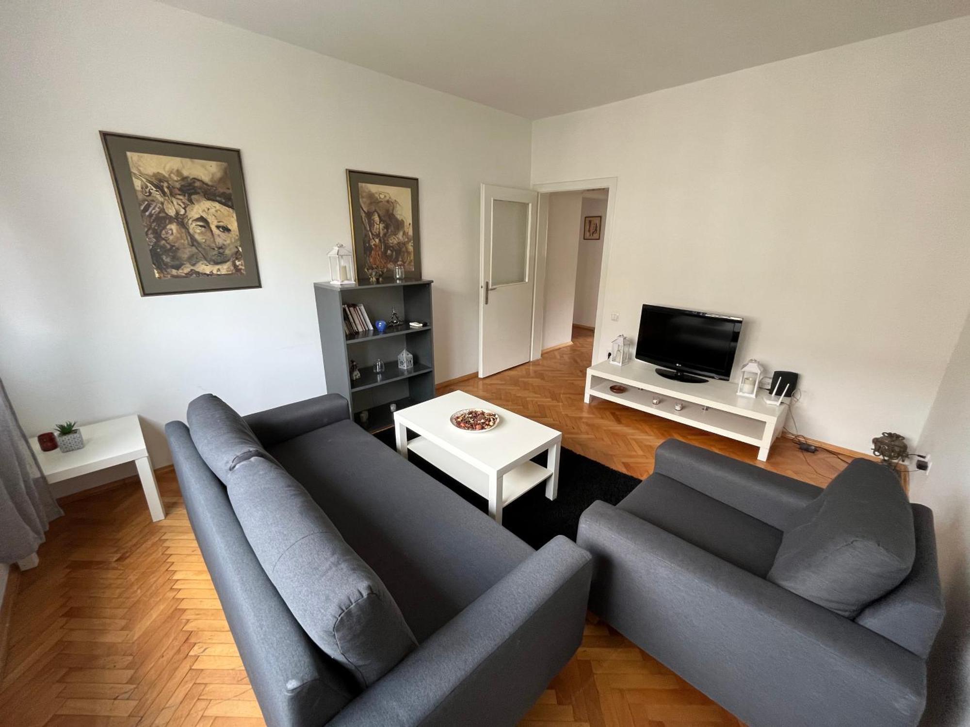Central M - 5 Apartments 斯科普里 外观 照片