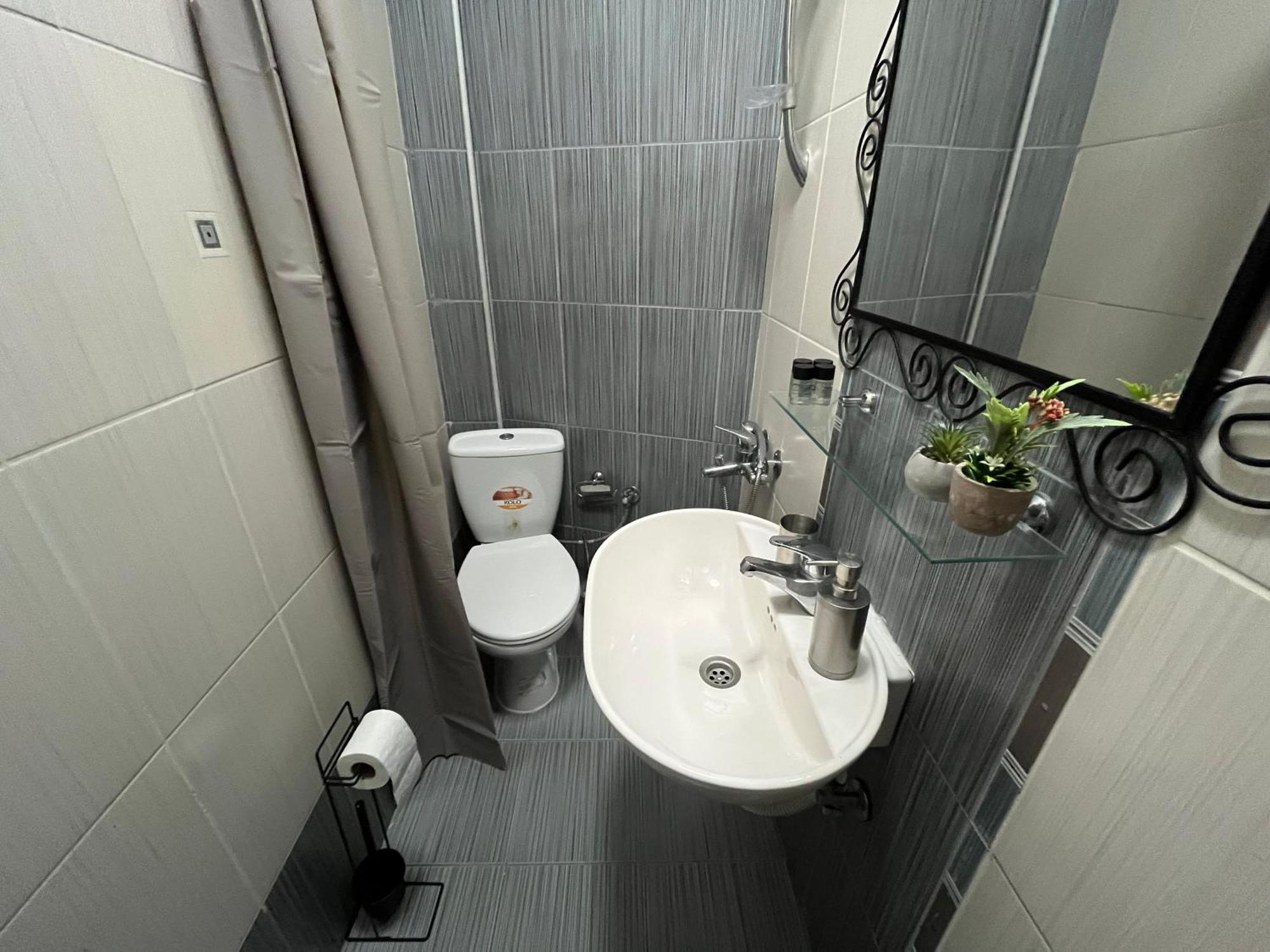 Central M - 5 Apartments 斯科普里 客房 照片