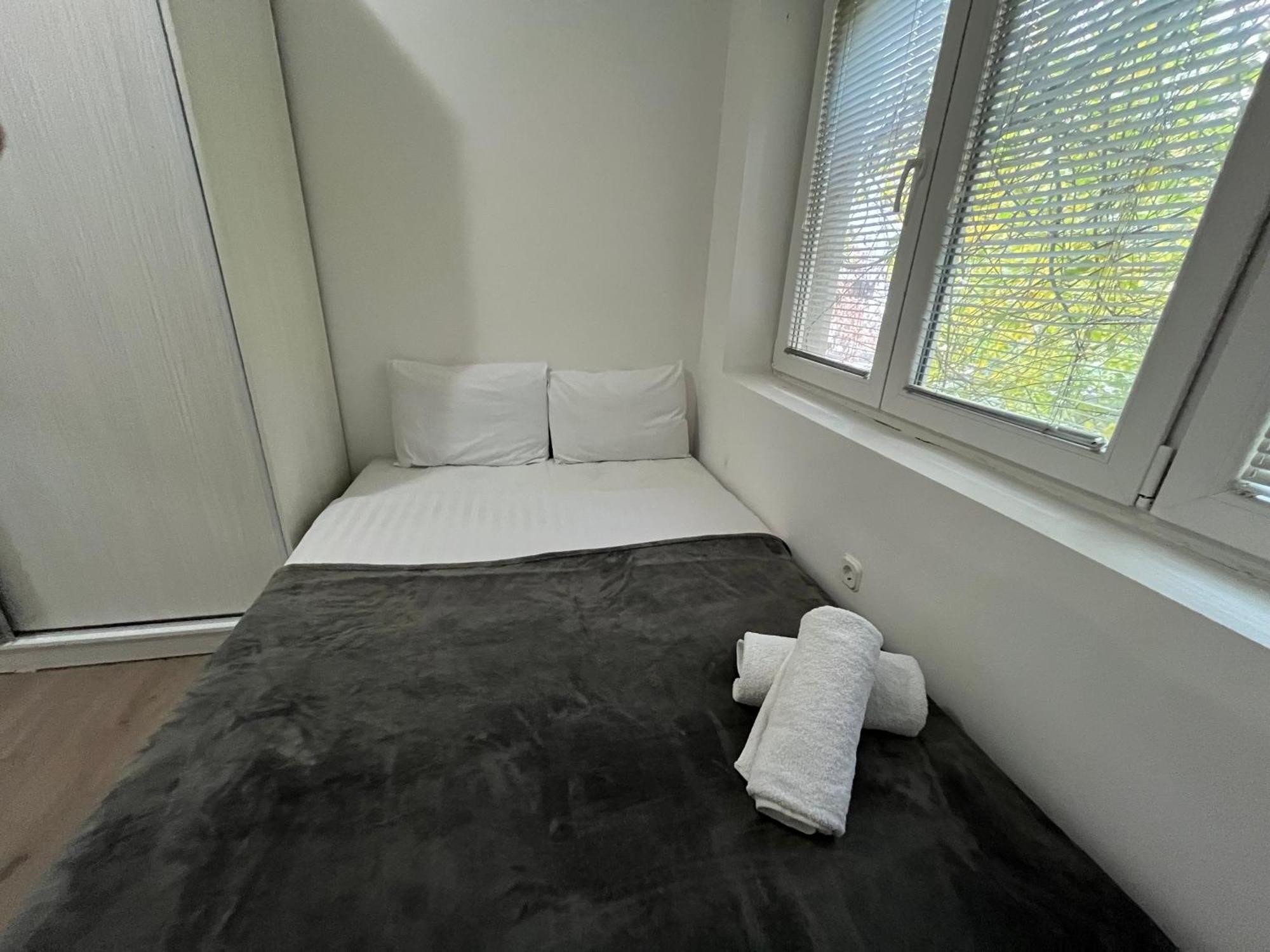 Central M - 5 Apartments 斯科普里 外观 照片