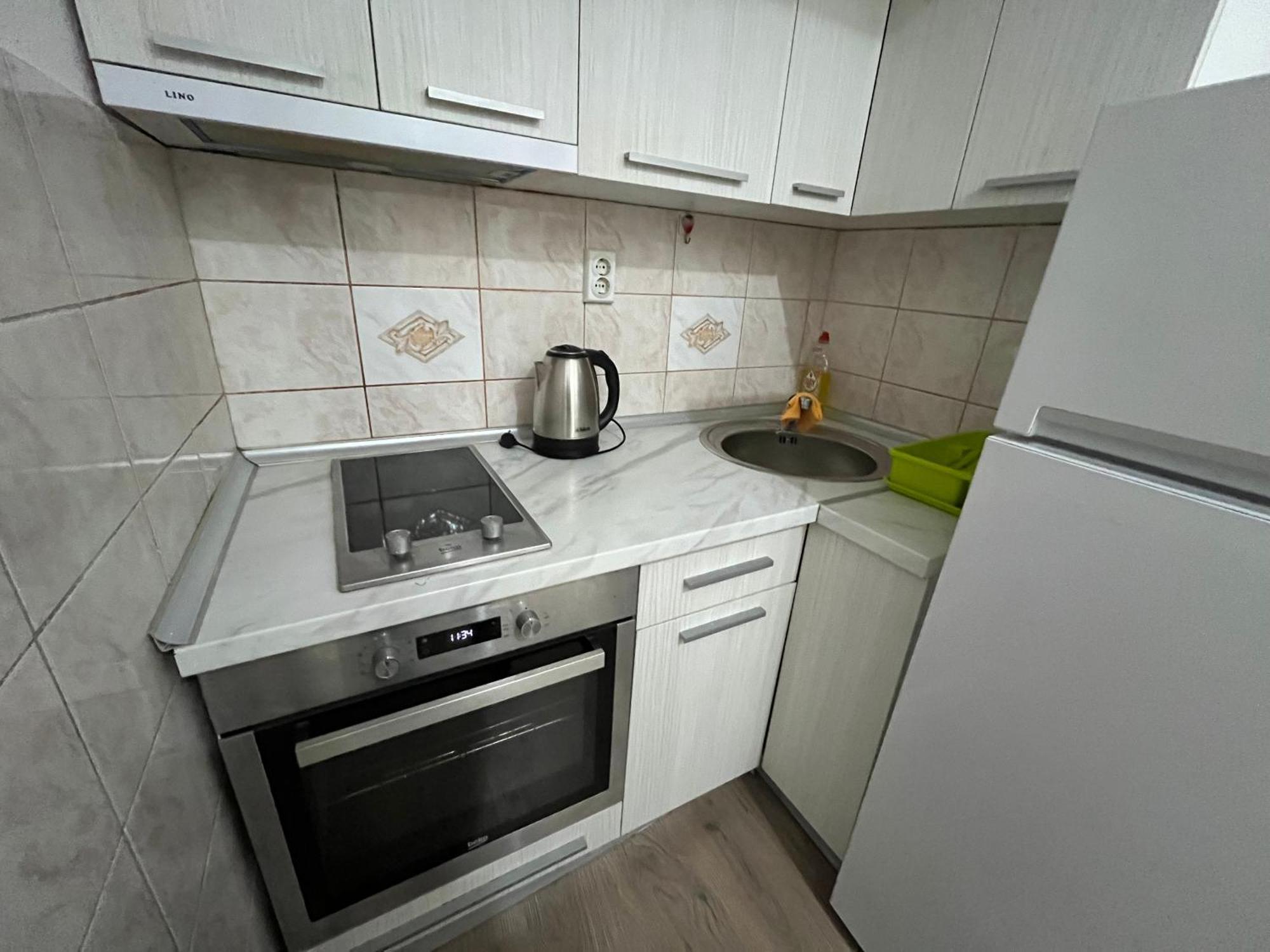 Central M - 5 Apartments 斯科普里 客房 照片